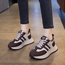 Lade das Bild in den Galerie-Viewer, Platform Sneakers for Women - Fashion Leather Chunky Lace up Wedge Tennis Shoes Increasing

