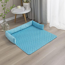Lade das Bild in den Galerie-Viewer, TQGOLD Hundekühlmatte S 75x120cm blau Polyester kühlend
