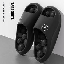 Lade das Bild in den Galerie-Viewer, Foot massage slippers for women 2025 summer new indoor home bathing leaking non-slip couple sandals for men
